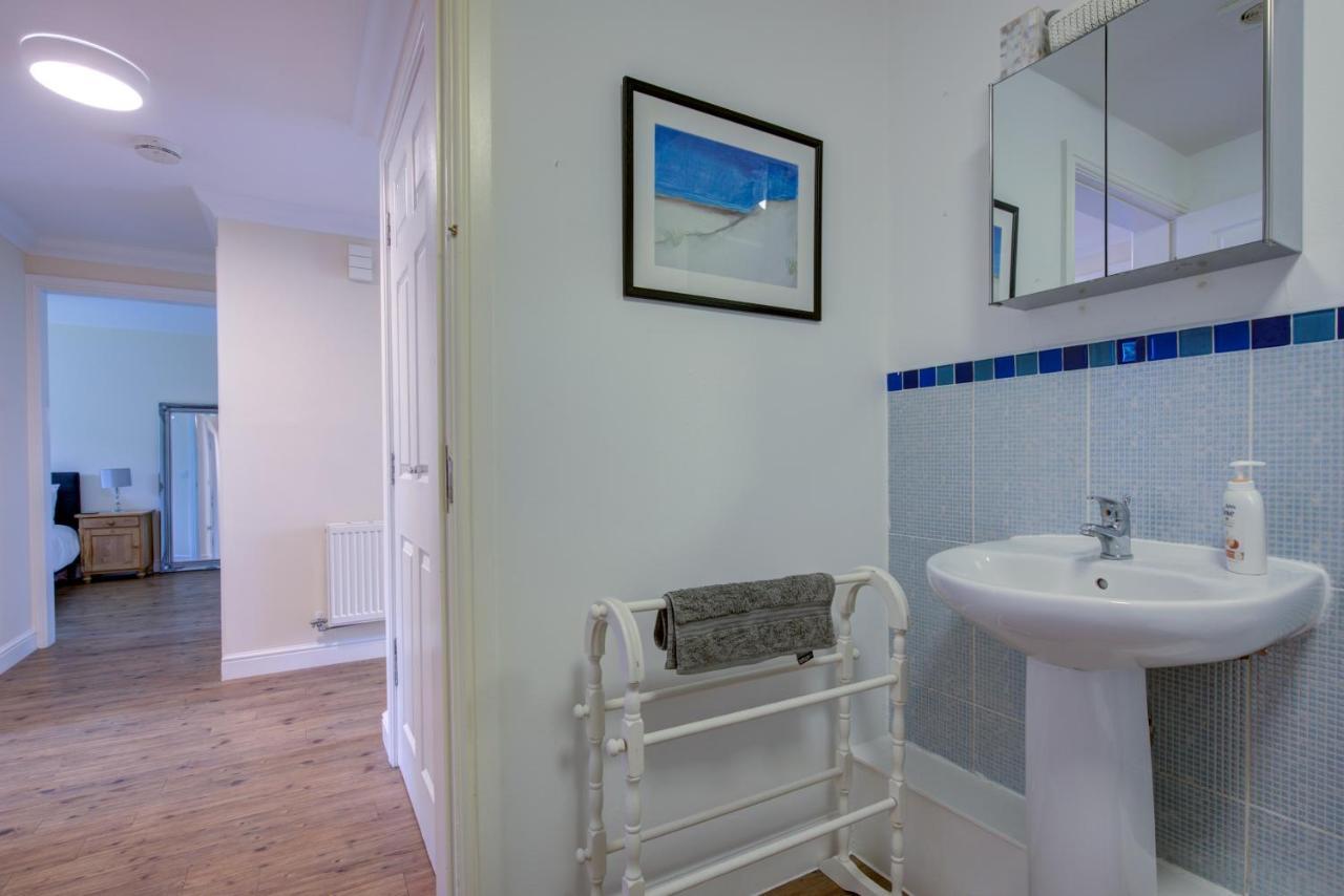 Ingledale Apartment, Ingleton, Yorkshire Dales National Park, Famous Three Peaks, Near The Lake District, Pets Are Welcome Ingleton  Bagian luar foto