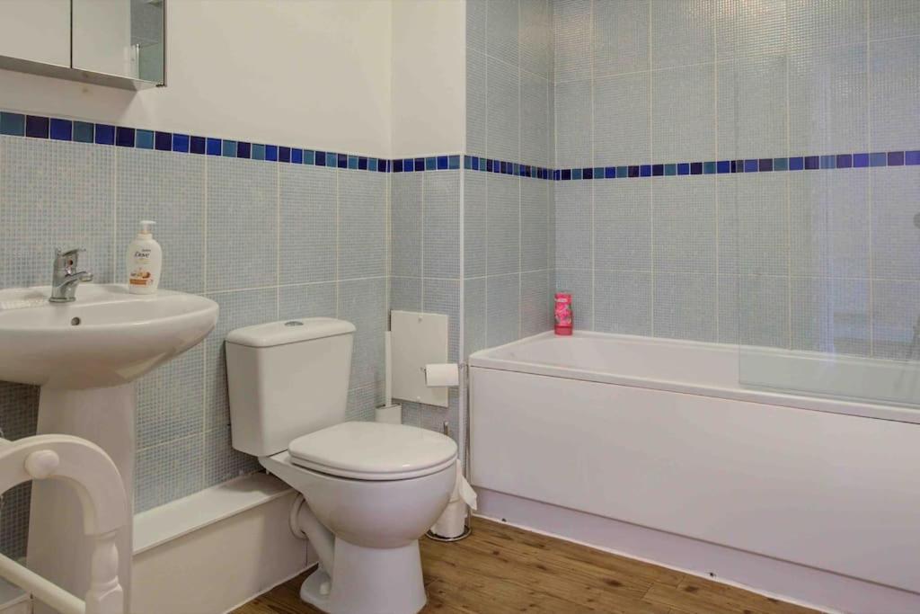 Ingledale Apartment, Ingleton, Yorkshire Dales National Park, Famous Three Peaks, Near The Lake District, Pets Are Welcome Ingleton  Bagian luar foto