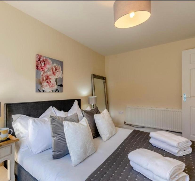 Ingledale Apartment, Ingleton, Yorkshire Dales National Park, Famous Three Peaks, Near The Lake District, Pets Are Welcome Ingleton  Bagian luar foto