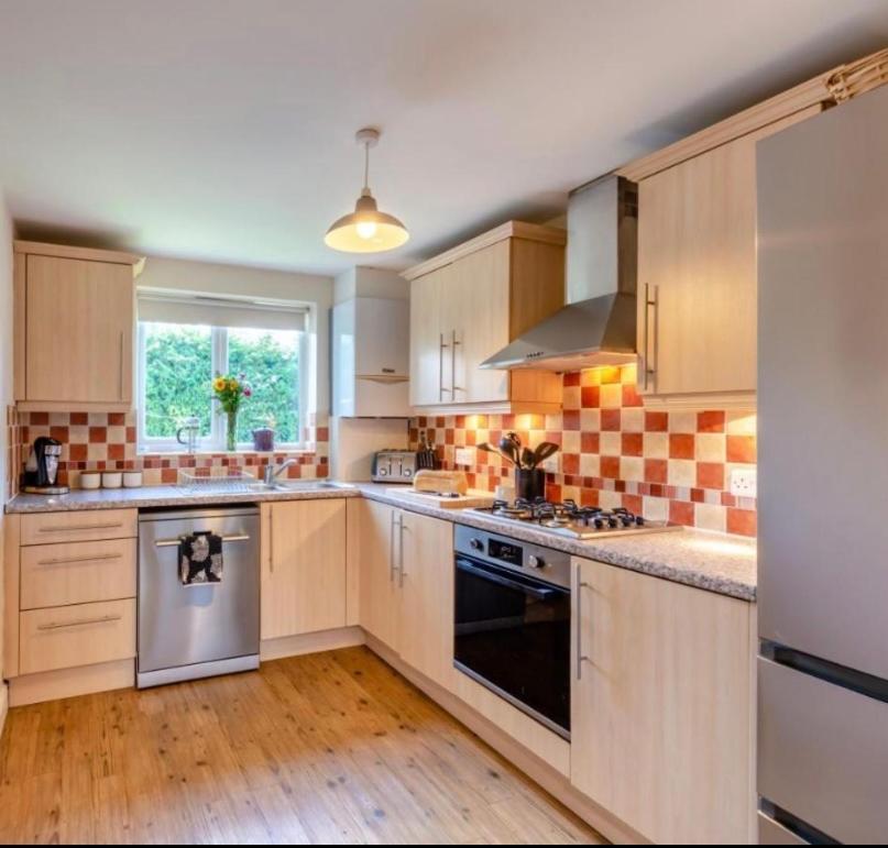 Ingledale Apartment, Ingleton, Yorkshire Dales National Park, Famous Three Peaks, Near The Lake District, Pets Are Welcome Ingleton  Bagian luar foto