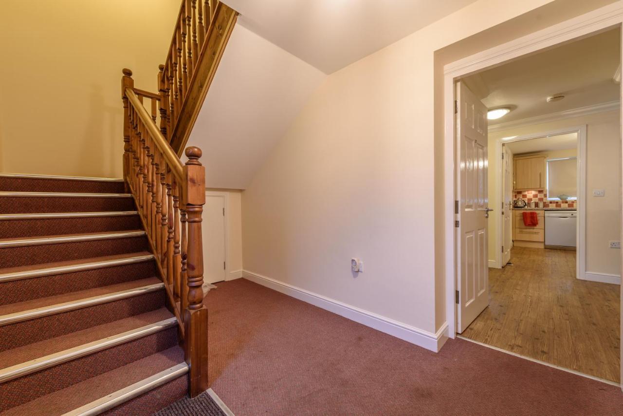 Ingledale Apartment, Ingleton, Yorkshire Dales National Park, Famous Three Peaks, Near The Lake District, Pets Are Welcome Ingleton  Bagian luar foto